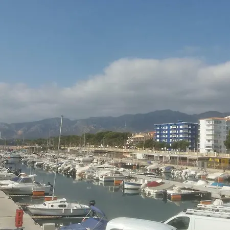 Daire Primera Linea De Mar *